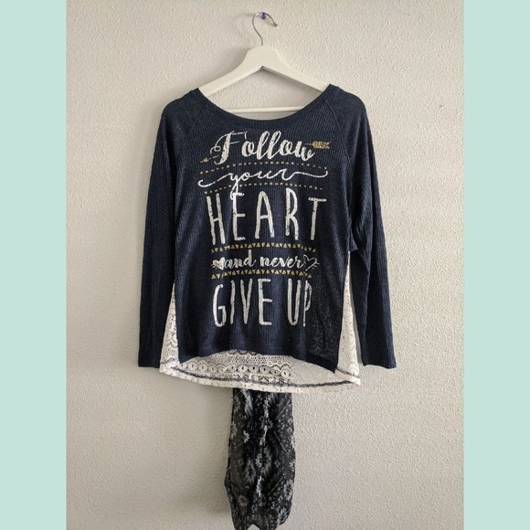 NWT ARIZONA JEANS Long Sleeve Top And Scarf Top Set Size XL - Picture 1 of 16